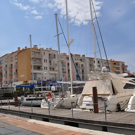 Апартаменты Studio Du Port D'agde *
