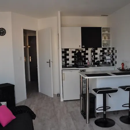 Studio Du Port D'agde Апартаменты Агд